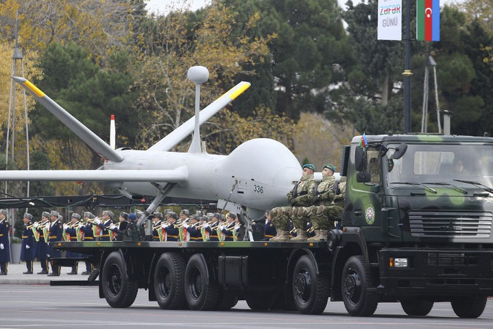 Fotó: Anadolu Agency via AFP/Mustafa Murat Kaynak Drónokkal is erősít a román haderő