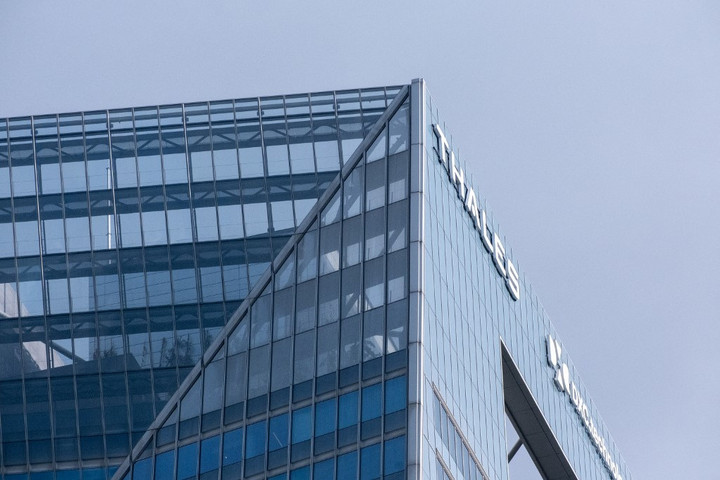 Az EU dűlőre jutott a legnagyobb vállalatokra vonatkozó minimumadóról