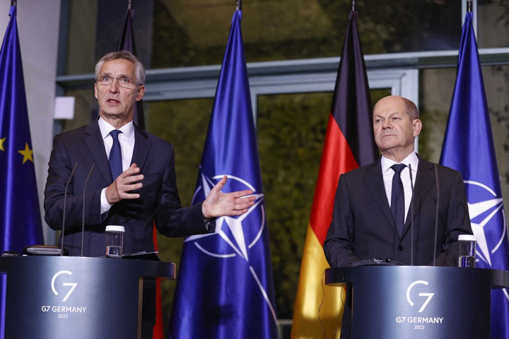 Fotó: Abdulhamid Hosbas/AFP Jens Stoltenberg: Nem engedhető meg, hogy Oroszország győzzön