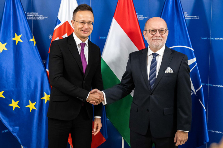 Szijjártó Péter: Mindkét fél sokat profitál Magyarország és Szlovákia együttműködéséből  + VIDEÓ