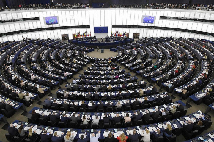 Fotó: Európai Parlament Foglyul ejtette az Európai Parlamentet a baloldal