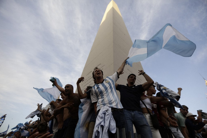 Fotó: AFP/Emiliano Lasalvia Két különgép jön a döntőre Argentínából