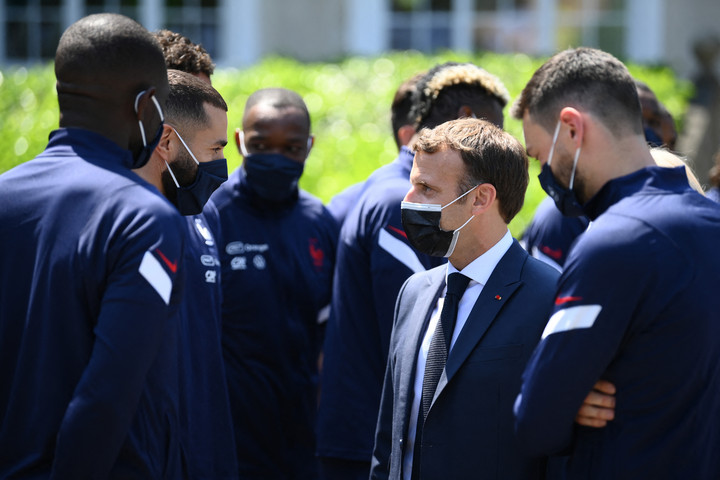Fotó: AFP/Pool/Franck Fife Benzema Macronnal utazhat a döntőre