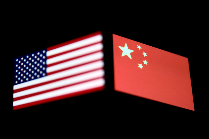 Kína hivatalosan tiltakozott Washingtonnál a tajvani fegyvereladások miatt