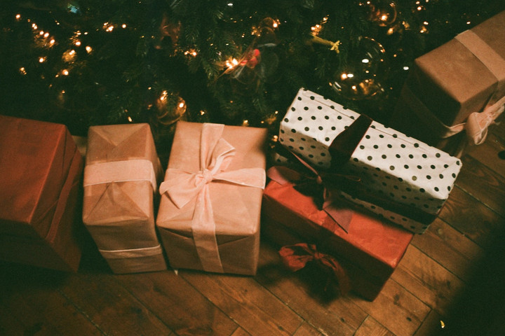 Idén olcsóbb termékek kerülhetnek a karácsonyfa alá egy felmérés szerint