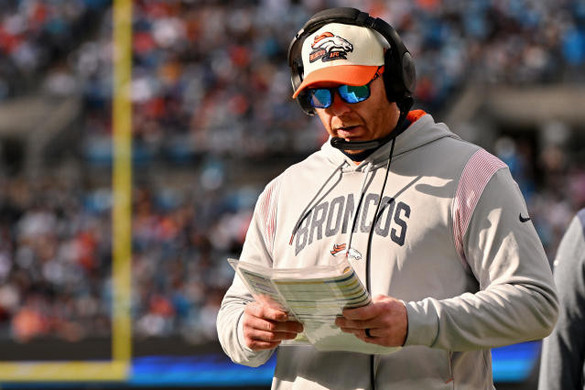Menesztette edzőjét a Denver Broncos