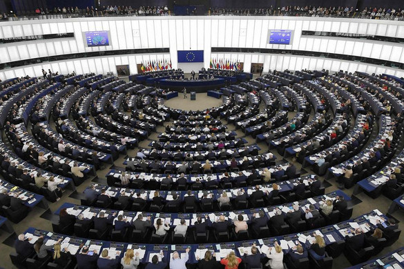 Foglyul ejtette az Európai Parlamentet a baloldal