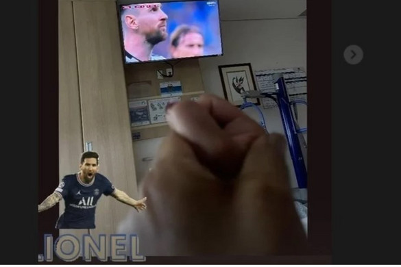 Pelé a kórházi ágyon szurkolt Messinek