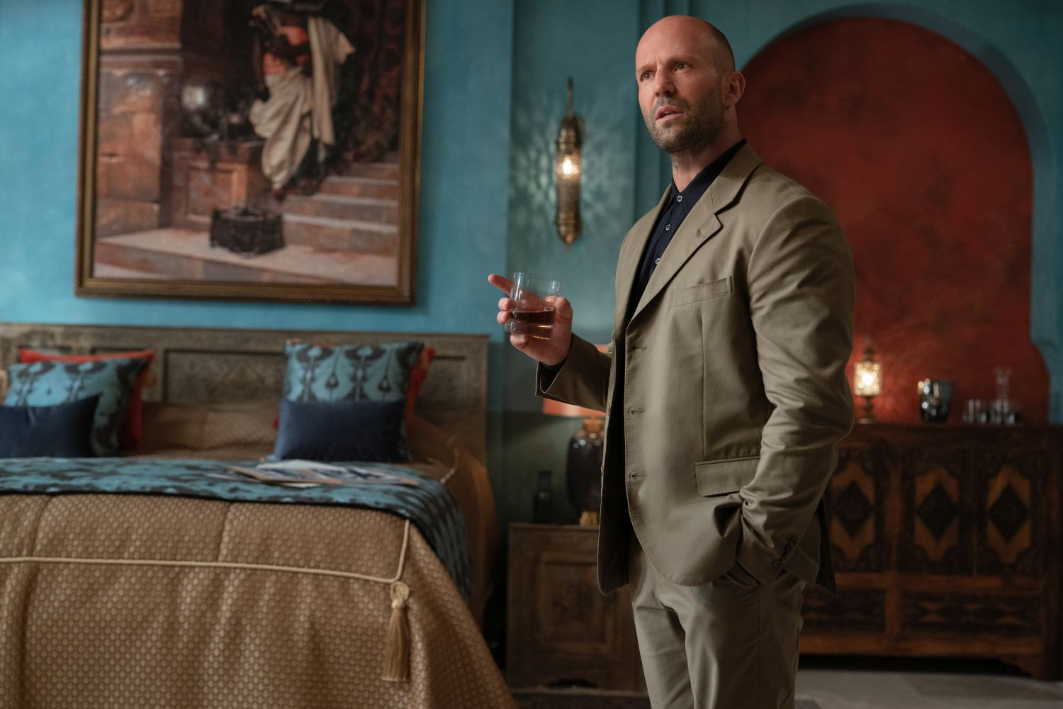Ezúttal luxuskörnyezetben tevékenykedik a kétezres évek kedvenc gyilkológépe: Jason Statham