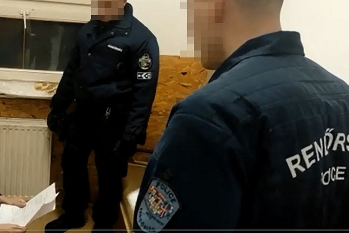 Fotó: AFP/HANDOUT/HUNGARIAN POLICE Vádat emeltek hét ember ellen, akik közel hárommilliárd forint adót csaltak el
