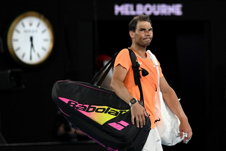 Fotó: AFP/MANAN VATSYAYANA Szenzáció Melbourne-ben: Nadal megsérült és kiesett
