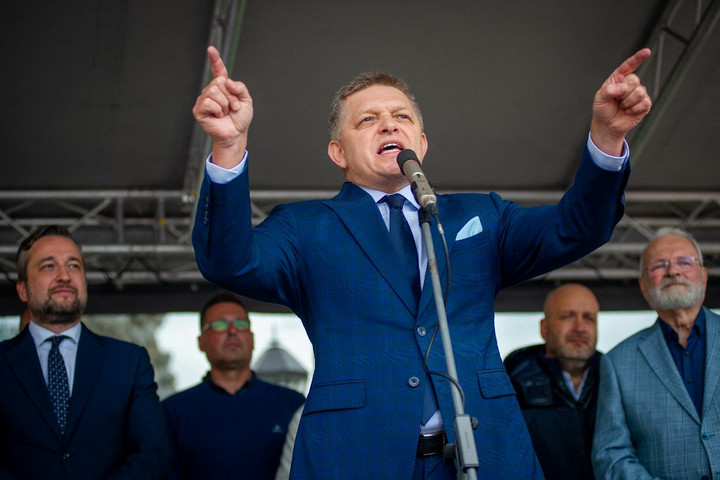 Robert Fico: Ukrajna NATO-tagsága nem a béke garanciája, hanem a harmadik világháborúé