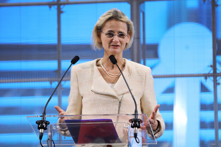 Fotó: MH/Purger Tamás Győri Enikő: Használjuk az eszünket az EU–Kína kapcsolatokban!
