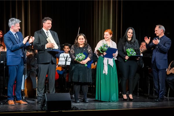 Négyen kaptak Jelenlét díjat a Magyar Máltai Szeretetszolgálattól