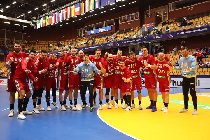 A portugálok sikerével középdöntőbe jutott a magyar válogatott