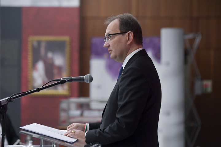 Átadták az idei könyvtári és közművelődési díjakat