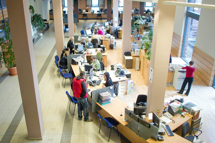Fotó: MH Fennakadások a gépjármű-ügyintézésben
