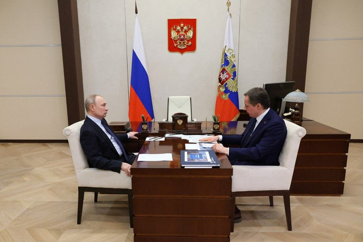 Fotó: Szputnyik/AFP/Mikhail KLIMENTYEV Putyin: Több mint háromszor annyi Patriot-szintű rakétát gyártunk, mint az USA