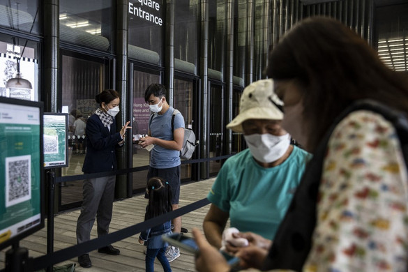 Hongkongba utaznak egyes kínaiak az mRNS-vakcináért