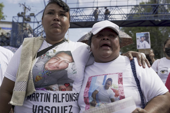 El Salvador több mint 3000 letartóztatottat helyez szabadlábra