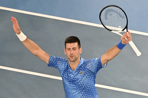 Megvédte a döntős Novak Djokovics az apját