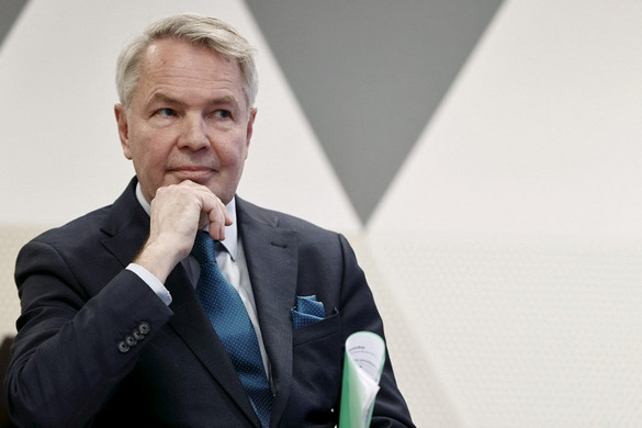 Finnország kitart a Svédországgal közös NATO-csatlakozás mellett
