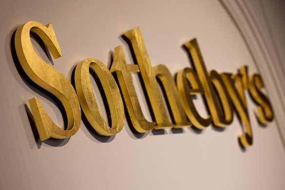 Törzsi ereklyéket követelnek vissza a Sotheby's aukciósháztól
