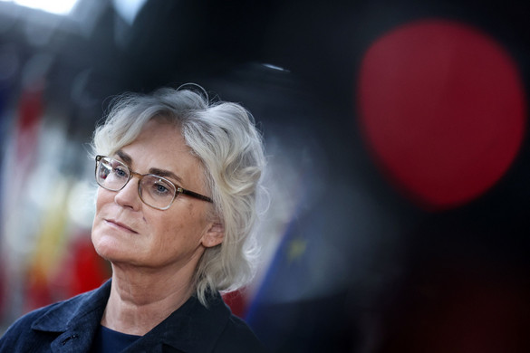 Lemondott Christine Lambrecht német védelmi miniszter