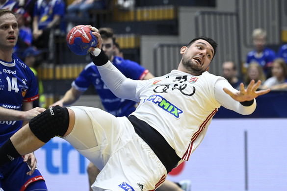 A magyar férfi kézilabda-válogatott óriási bravúrral 30–28-ra legyőzte Izlandot