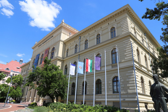 Start ösztöndíjprogramot hirdetett a Szegedi Tudományegyetem