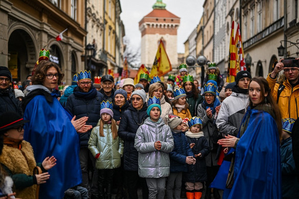 Lengyelországban másfél millióan vettek részt a vízkeresztnapi háromkirályok-felvonulásokon