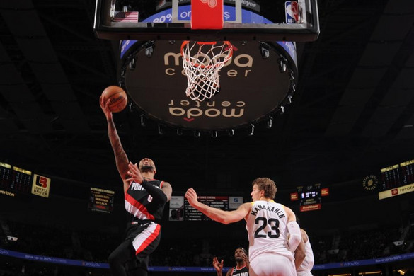 Hatvan pontot szórt az NBA portlandi sztárja