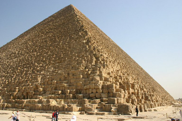 Titkos üregben rejtőzködik valami a gízai piramisban