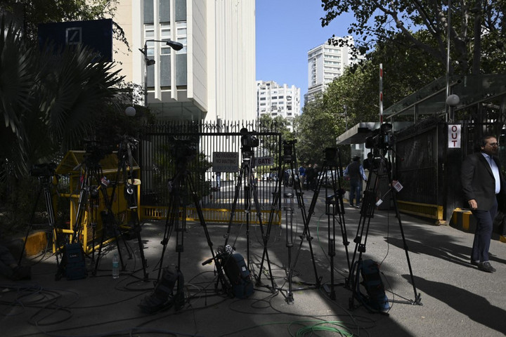 Fotó: AFP/Sajjad Hussain Adócsalással vádolják a BBC-t az indiai hatóságok