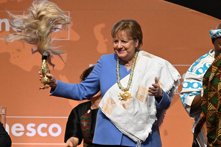 UNESCO-békedíjat kapott Angela Merkel a menekültek befogadására tett erőfeszítéseiért