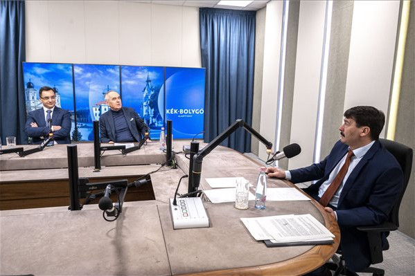Fotó: MTI/Szigetváry Zsolt Áder János: Kaposvár és Debrecen is jó úton halad a klímacélok megvalósításáért