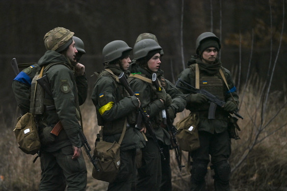 Katonai tisztségviselők sikkaszthatták el az ukrán hadsereg élelmiszer-készleteit