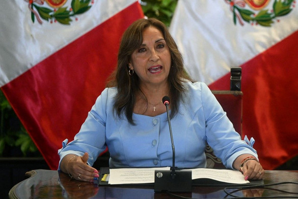 A perui államfő hazaküldte a limai mexikói nagykövetet