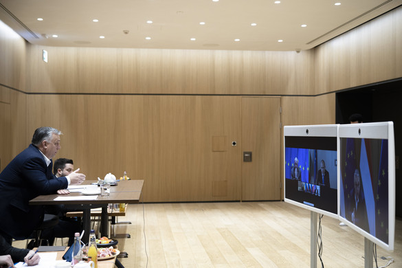 Orbán Viktor az EU-csúcsot előkészítő videókonferencián vett részt