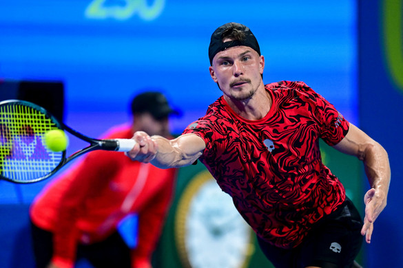 Szettelőnyről bukta el a selejtezős nyitómeccsét Fucsovics Márton