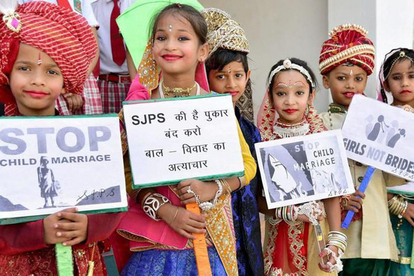 A gyermekházasságokat igyekszik megfékezni India