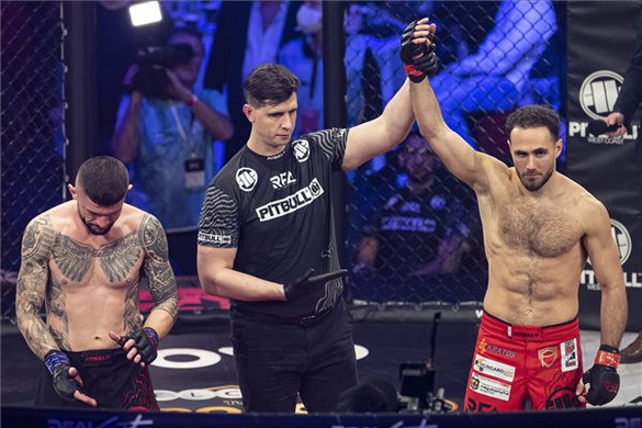 Bereczki kiütéssel nyert, Veréb kikapott a budapesti MMA-gálán