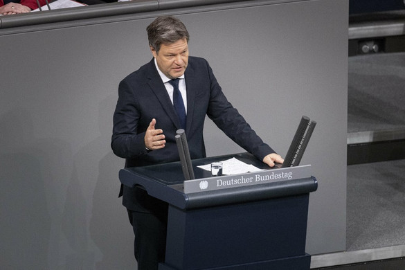 A német alkancellár sem küldene harci repülőgépeket Ukrajnának