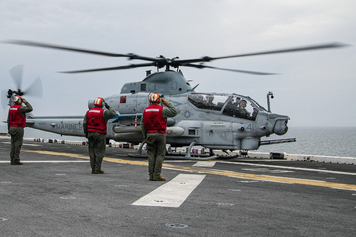 Fotó: AFP/Jonathan Nackstrand Helikopterekkel fizet a háború eszkalációjáért Pozsonynak Washington