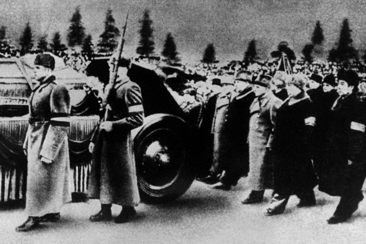 Fotó: AFP Tömeghalál, jajgatás, halálsikoly Sztálin temetésén