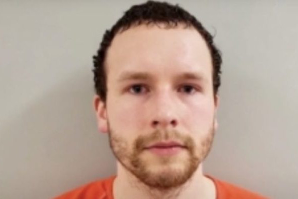 Fotó: COOK COUNTY SHERIFF'S OFFICE Szarvasaganccsal végezte ki a kislányát molesztáló férfit az apa