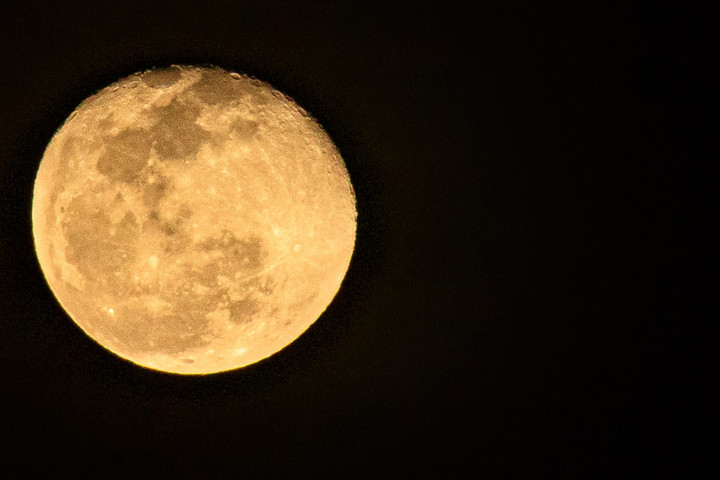 Fotó: NorthFoto Hatalmas mennyiségű vizet fedezhettek fel a Holdon