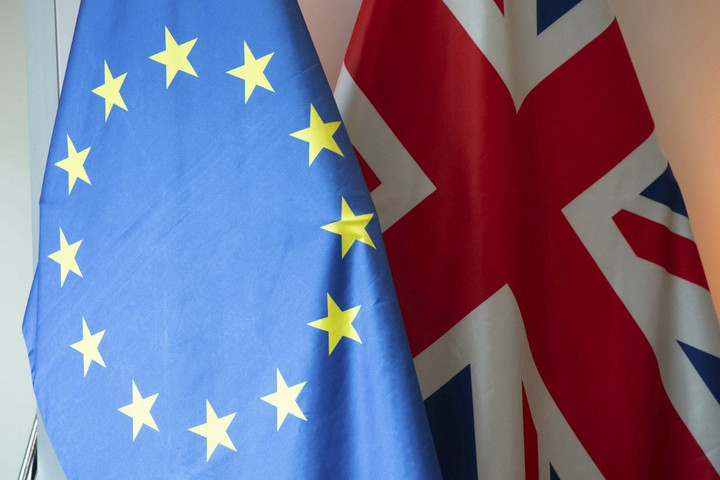 Fotó: AFP/dpa Picture-Alliance/Sven Simon/Malte Ossowski A Brexit mégsem írja át teljesen a mozgásszabadságot?