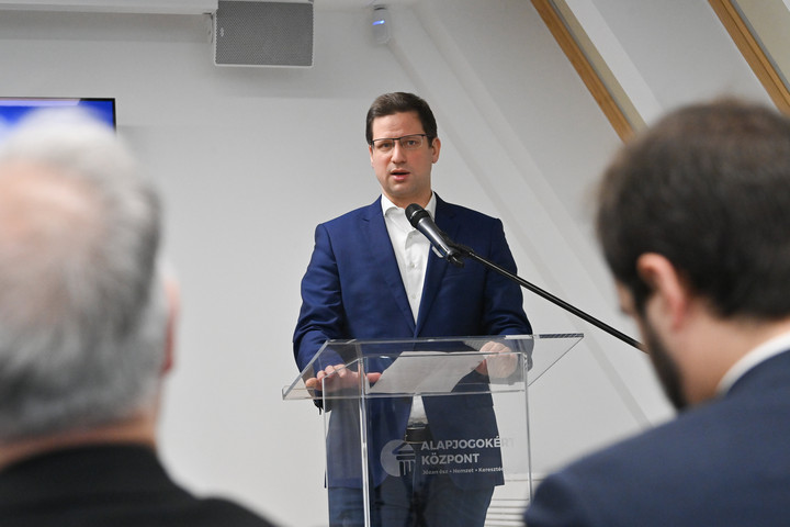 Gulyás Gergely: Magyarország szabadabb, mint a nyugat-európai országok