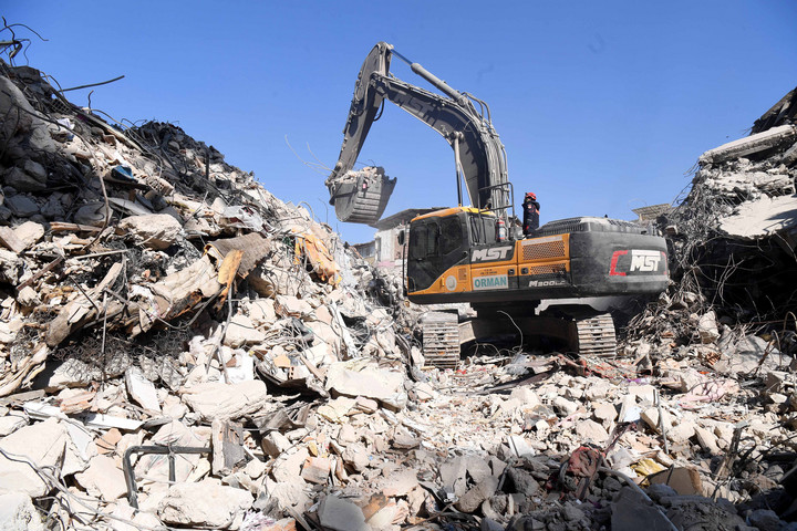 Több mint 46 ezer ház épül majd Törökországban a pusztító földrengés után